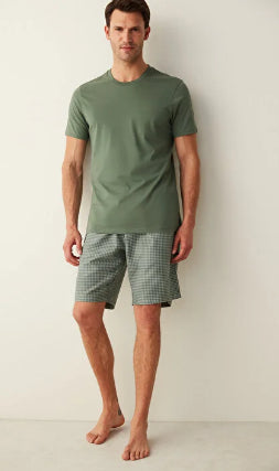 ملابس نوم للرجال