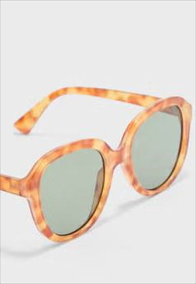 نظارات شمسية