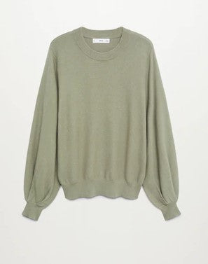 بلوزة بأكمام منتفخة