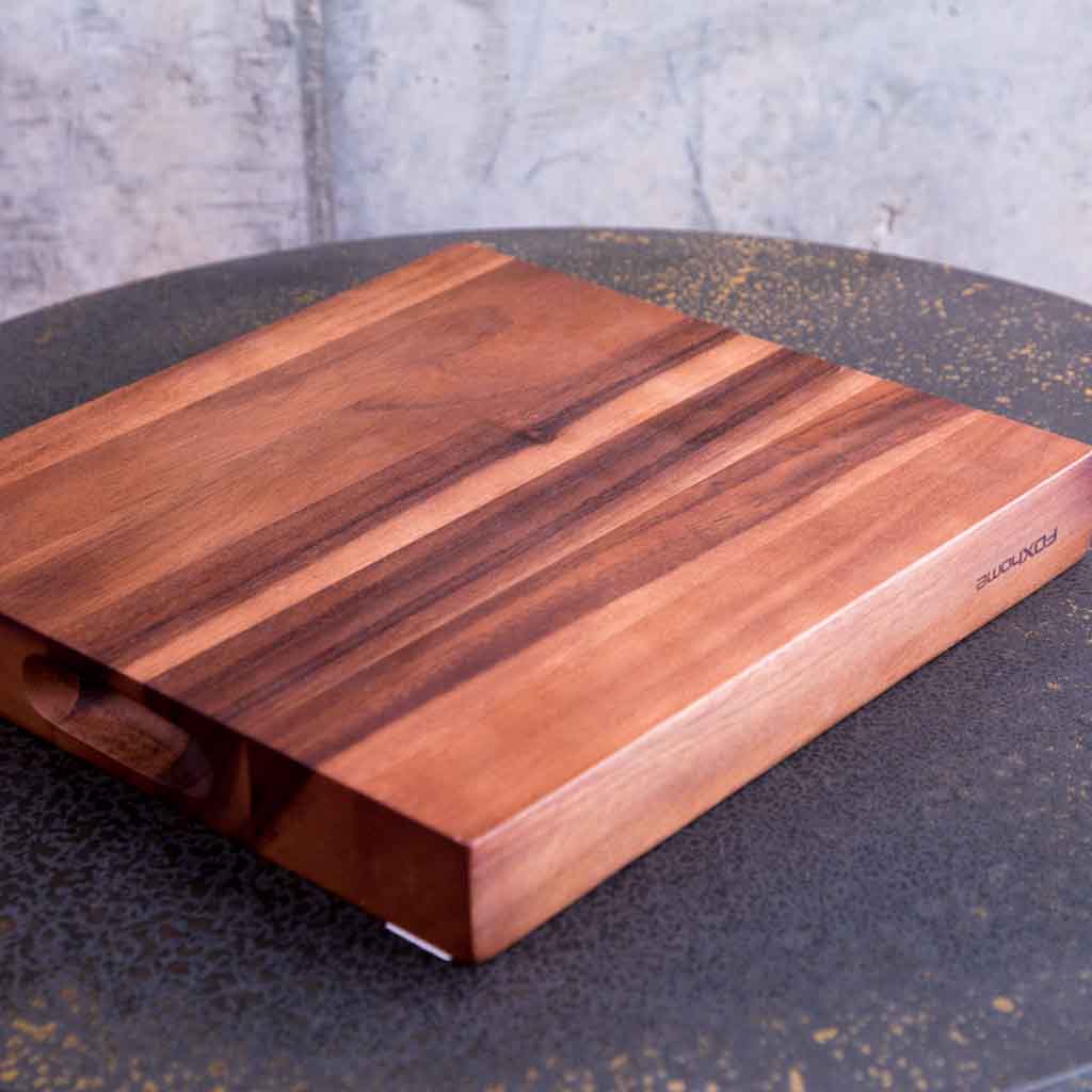 Concealed two-hand vegetable chopper