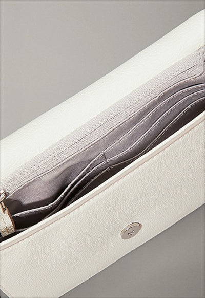 شنطة (جزدان)