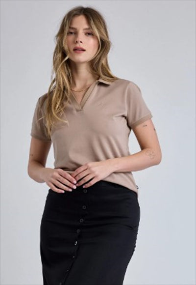 تيشيرت قصة بولو