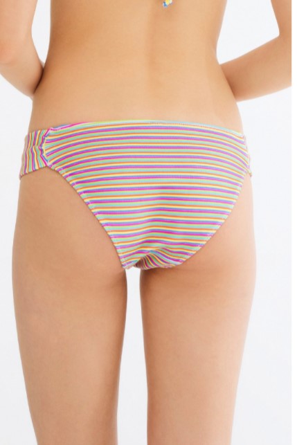 ملابس السباحة الجزء السفلي