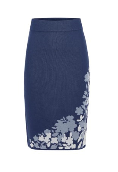 تنورة محبوكة مطبوعة