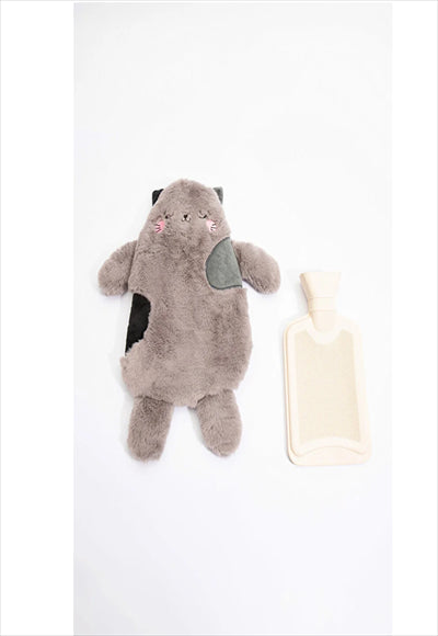 قربة ماء بغطاء فرو