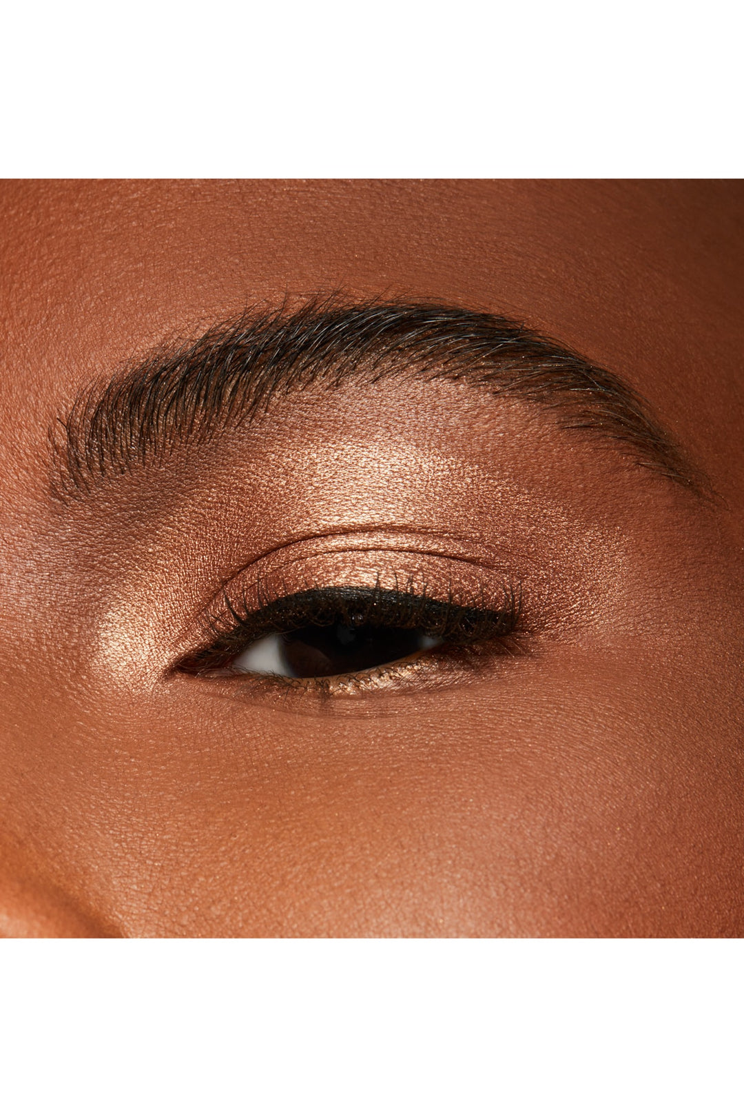 ظلال العيون