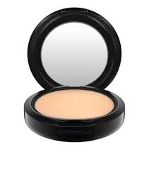 كريم اساس STUDIO FIX POWDER PLUS