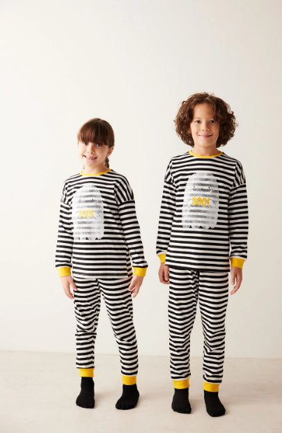 ملابس نوم رجالي