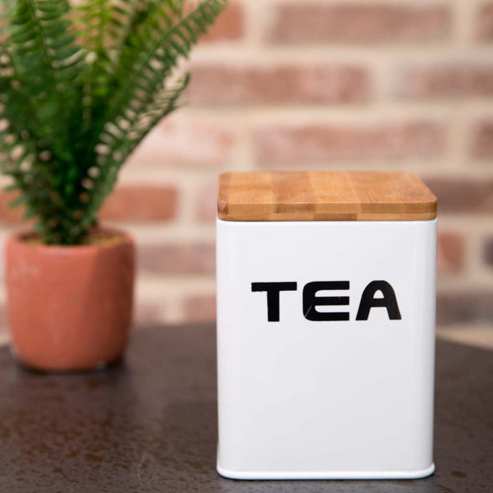 علبة شاي حديدية