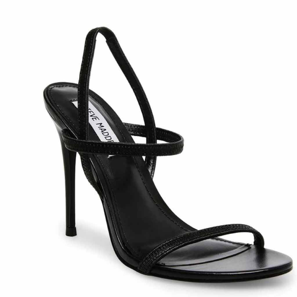 حذاء بكعب عالي