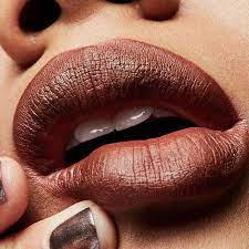 matte lipstick