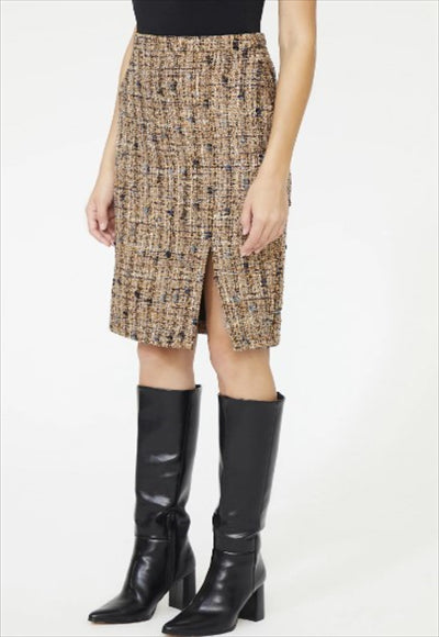 Pencil skirt with slits