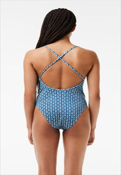 ملابس السباحة