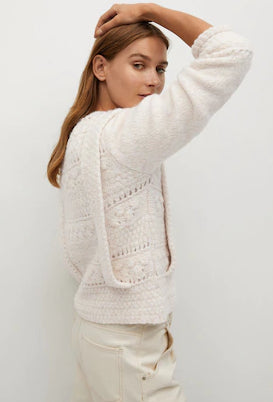 بلوزة صوف قصيرة