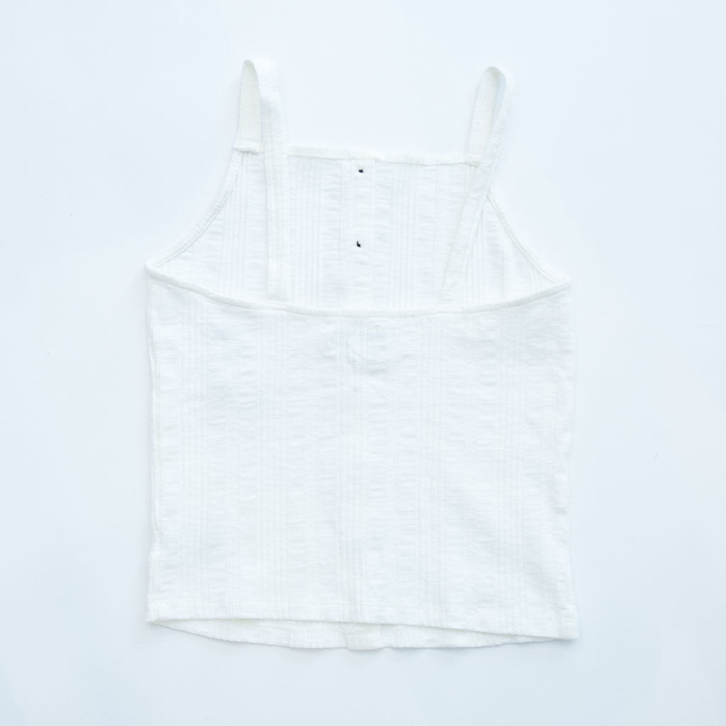 بلوزة بلا اكمام