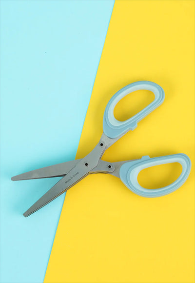 مقص خماسي الطبقات