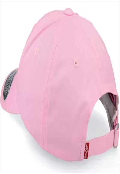 طاقية ليفايس