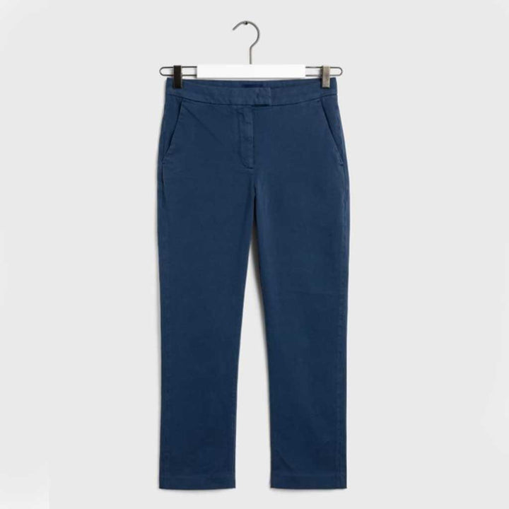 بنطال تشينو