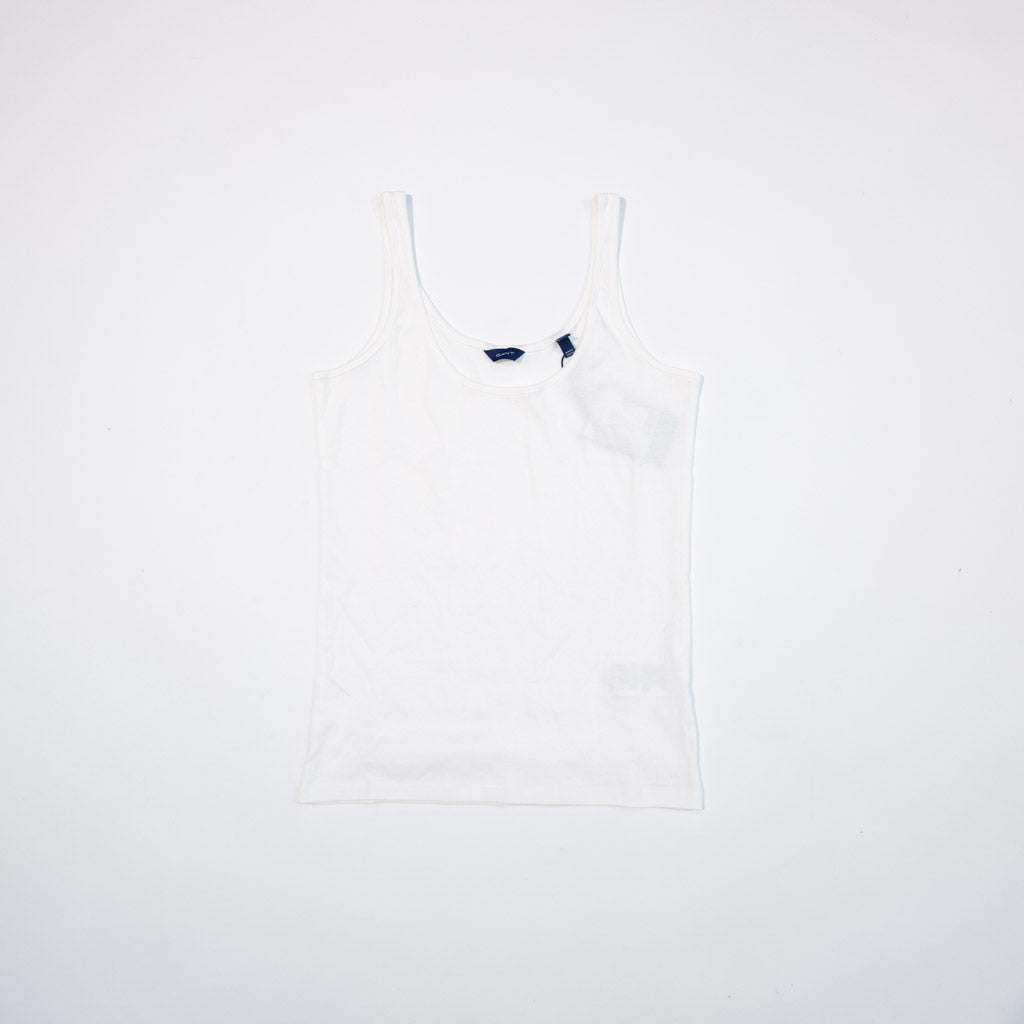 بلوزة بدون أكمام