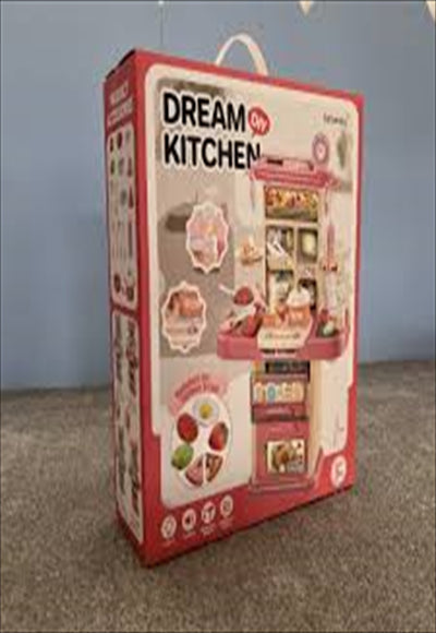 مطبخ مع حنافية وسط