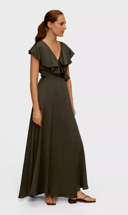 فستان طويل بكسرات