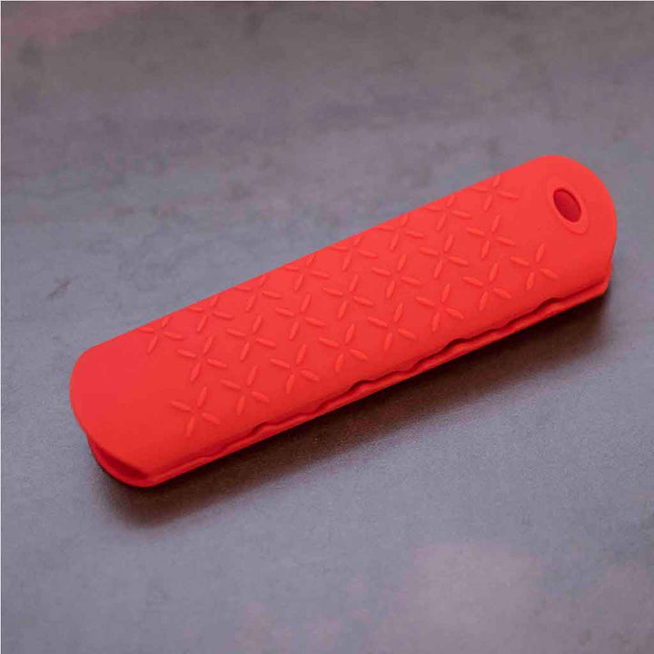 مقبض مقلاة من السيليكون