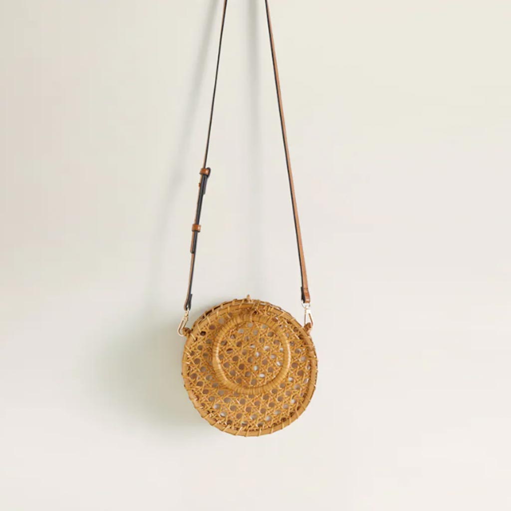 حقيبة دائرية من الخيزران