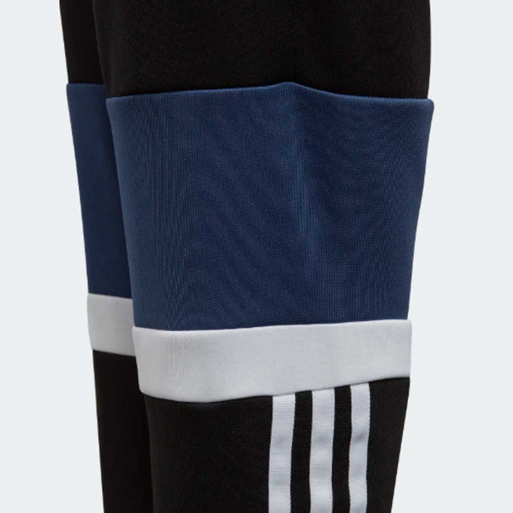 بنطال رياضي