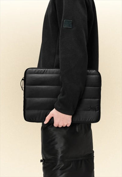 غطاء الكمبيوتر المحمول