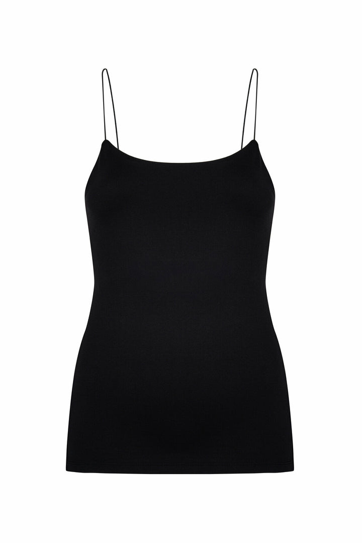 بلوزة بدون أكمام