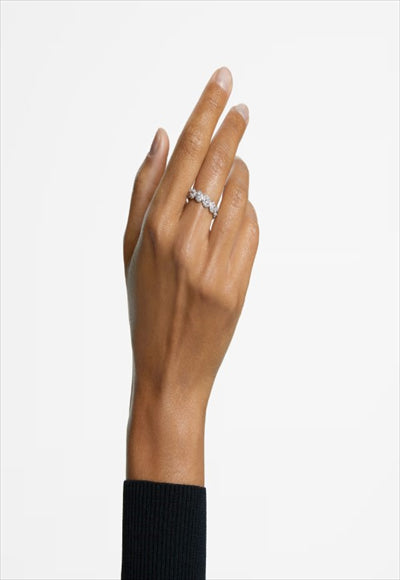 Crystal-Studded Ring