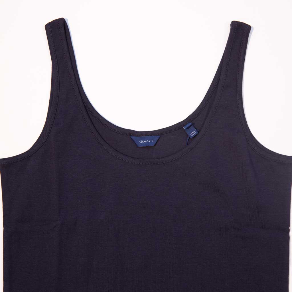 بلوزة بدون أكمام