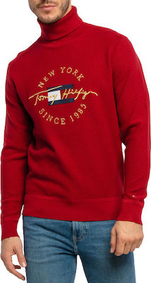 بلوزة بقبة عالية