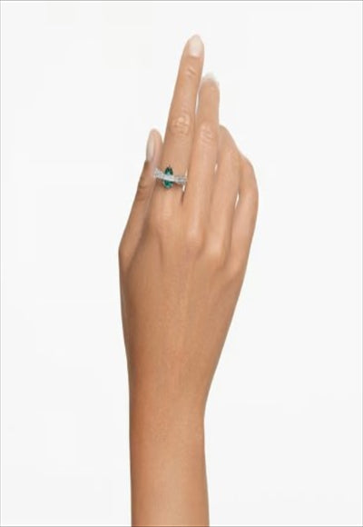 خاتم مرصع بحجر كرستال كبير باللون الاخضر