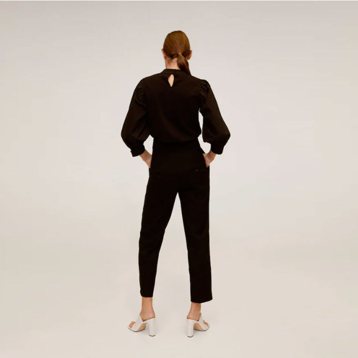 تيشيرت بأكمام منفوشة