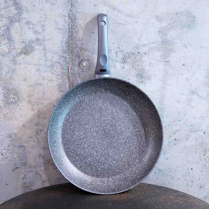 مقلاة للقلي