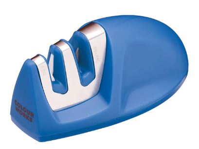 مبراة سكاكين