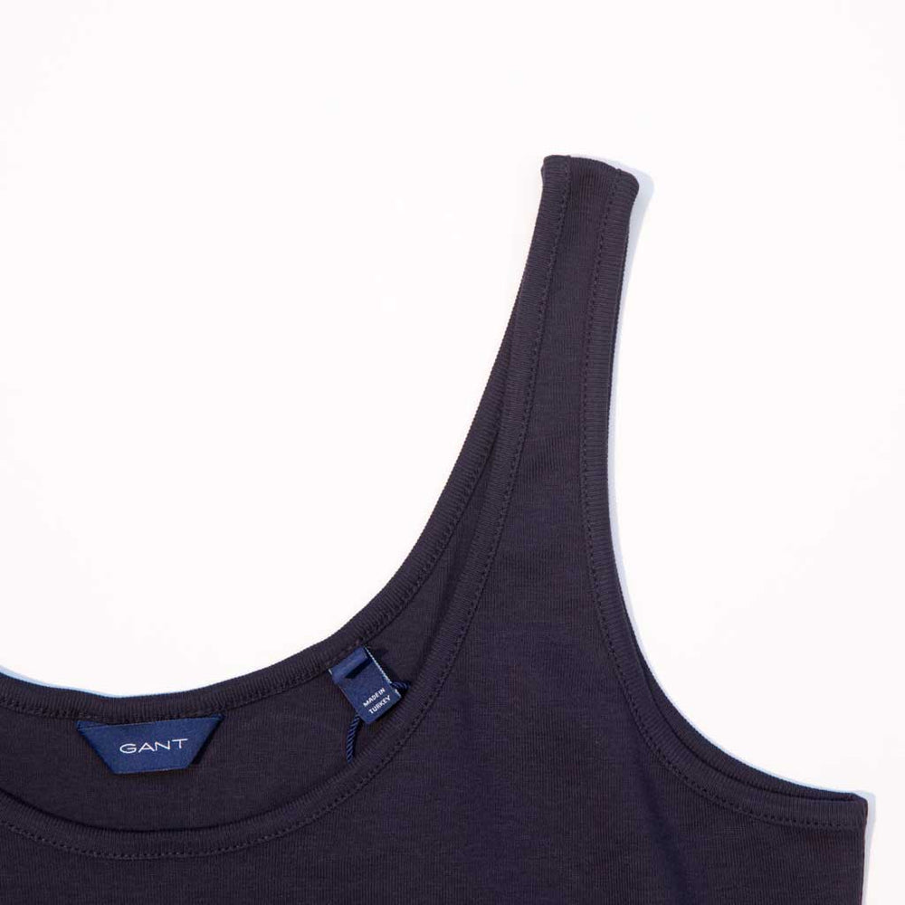 بلوزة بدون أكمام