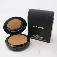 STUDIO FIX POWDER PLUS