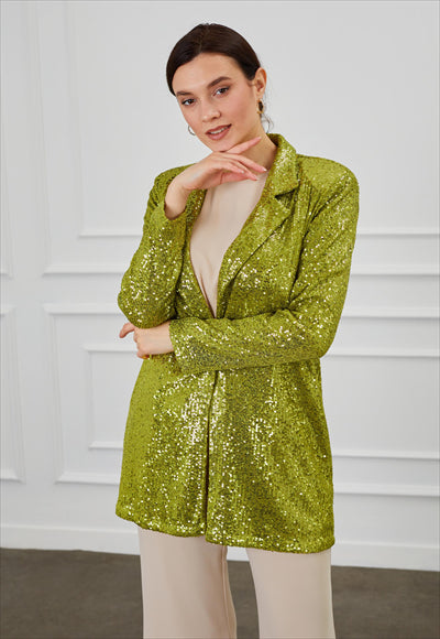 جاكيت مزين بالترتر