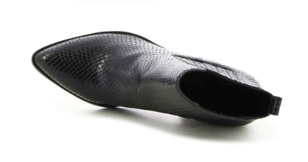 جزمة للكاحل