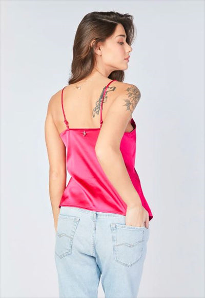 sleeveless blouse