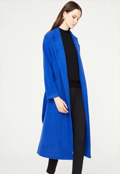 معطف مع حزام