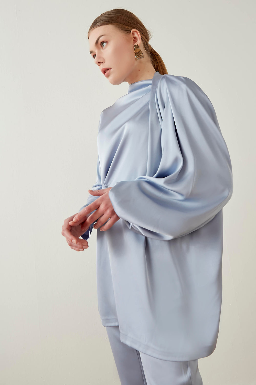 طقم من قطعتين