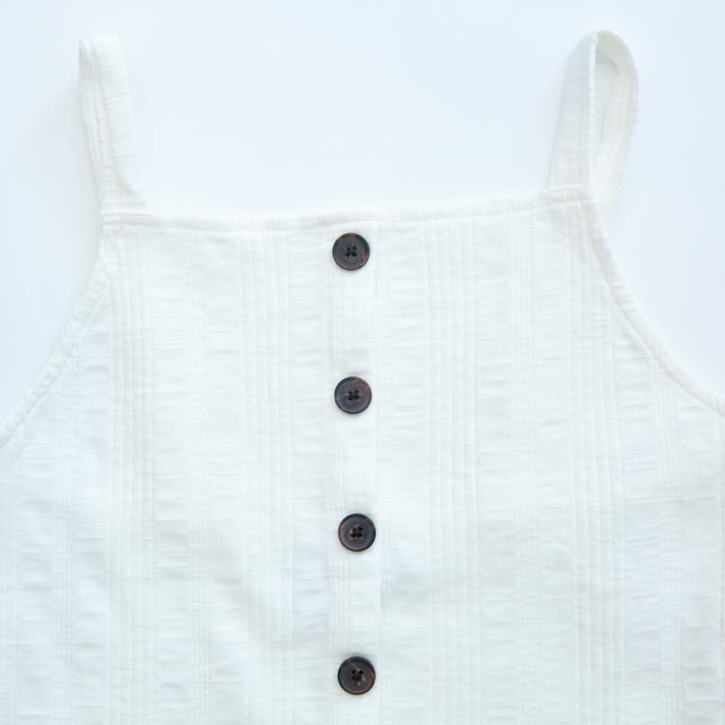 بلوزة بلا اكمام