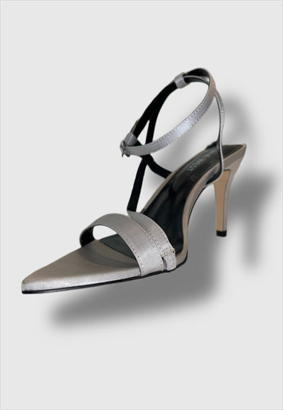 صنادل كعب عالي