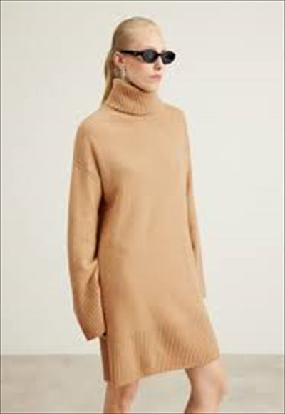LOUNGE ROLLNECK DRESS
