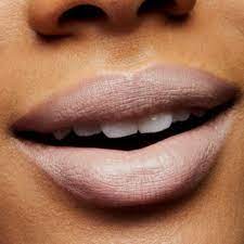 احمر شفاه مطفي