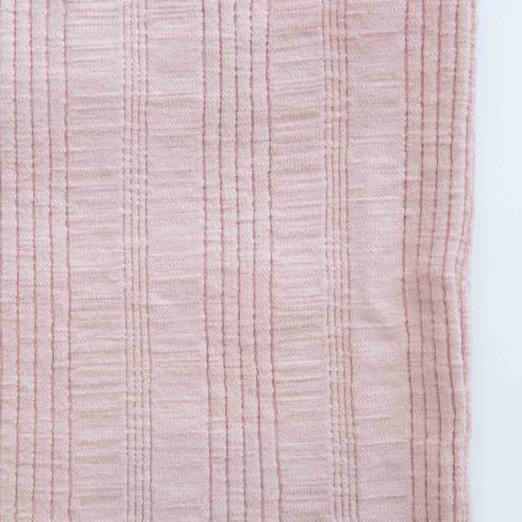 بلوزة بلا اكمام