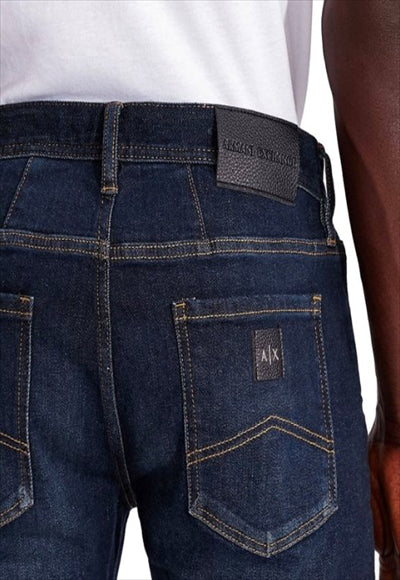 بنطلون جينز